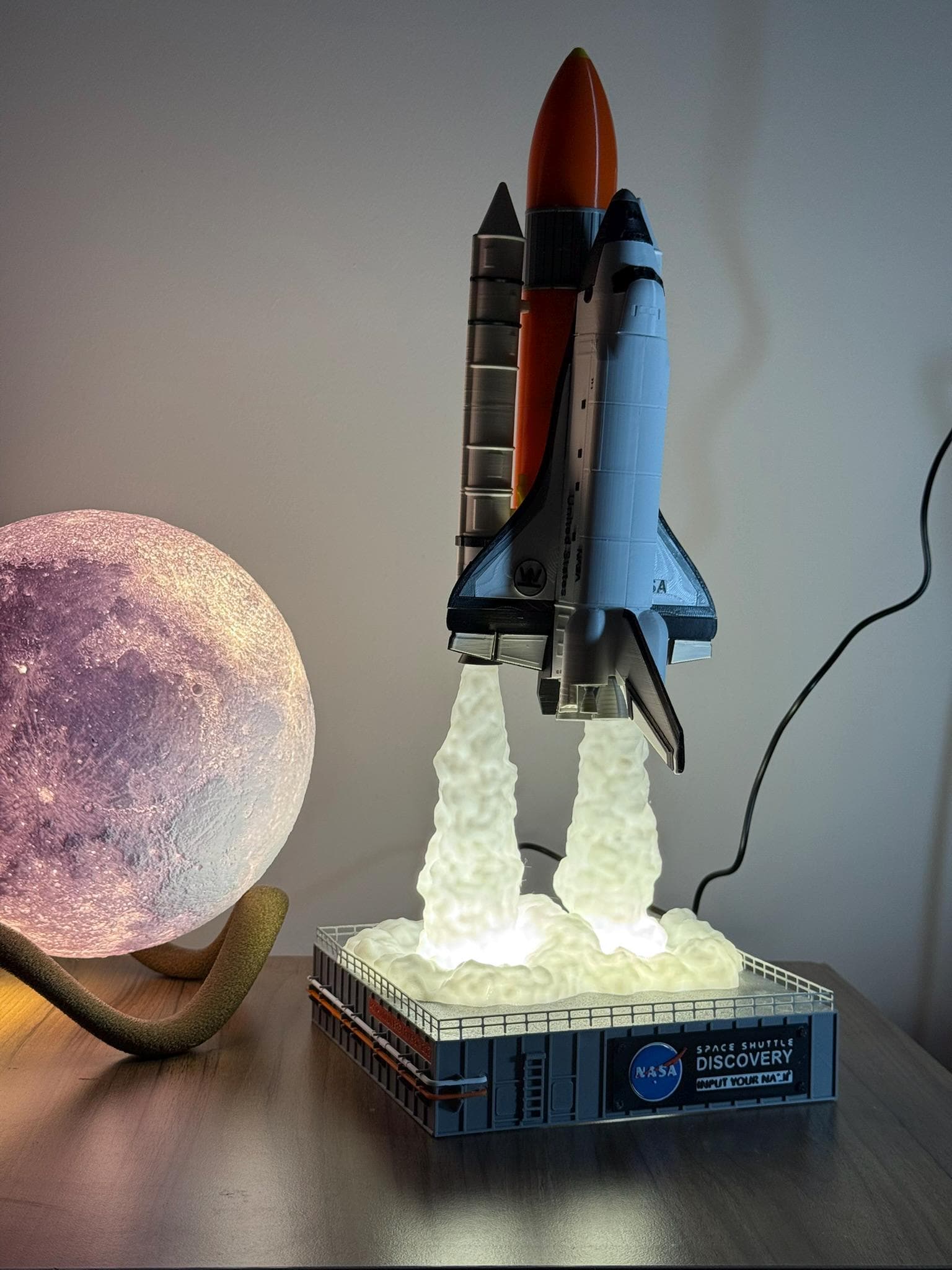 航空機・ヘリコプター desk display model 1/200 space shuttle 1/200 NASA Space Shuttle 