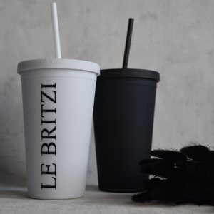 Personalized drinking cup with lid and straw | Water bottle, travel accessories - cup with individual inscription | Handmade