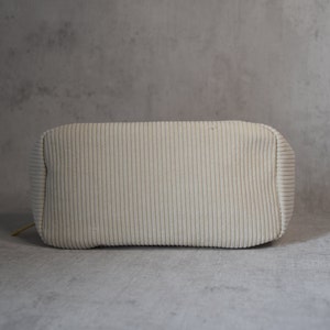 Corduroy toiletry bag | Cosmetic bag | Pencil case | Toiletry bag | Personalizable | Gift | Makeup bag | Toiletry bag | Handmade
