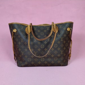 Vintage LV Neverfull Monogram MM Tote Bag.