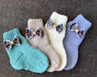 Knitted 100% Merino wool baby socks, Personalize baby sock, Baby bow sock, Handmade Merino wool knit kid sock, Newborn wool socks.