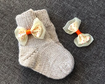 Knitted baby socks, Personalize baby sock, Baby bow sock, Handmade Merino wool knit kid sock, Newborn wool socks.