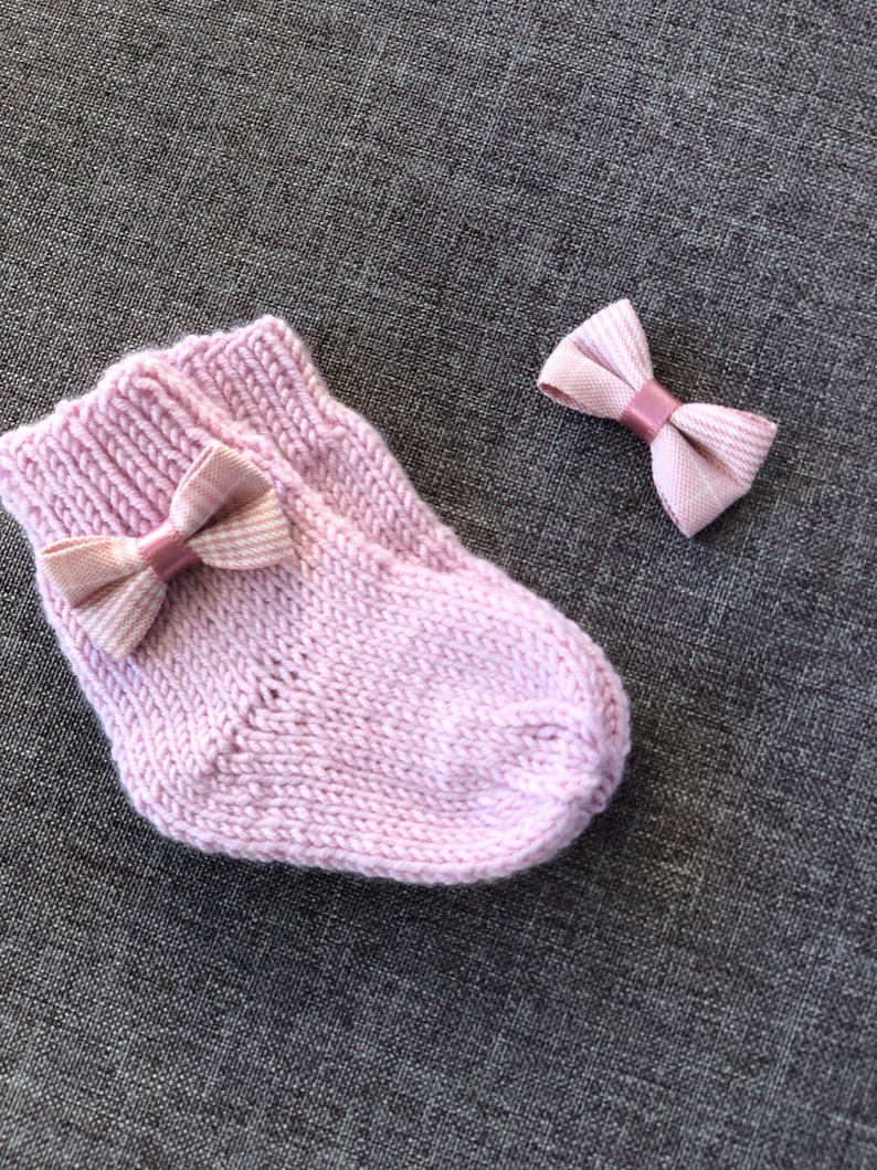 Knitted baby socks, Personalize baby sock, Baby bow sock, Handmade Merino wool knit kid sock, Newborn wool socks. image 7