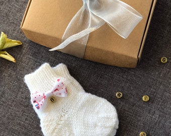 Knitted 100% Merino wool baby socks, Personalize baby sock, Baby bow sock, Handmade Merino wool knit kid sock, Newborn wool socks.