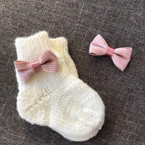 Knitted baby socks, Personalize baby sock, Baby bow sock, Handmade Merino wool knit kid sock, Newborn wool socks. image 3