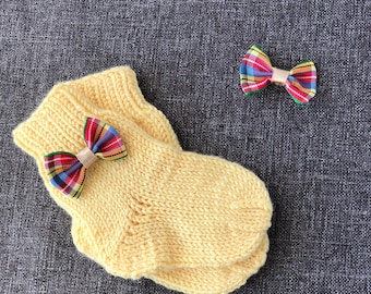 Knitted 100% Merino wool baby socks, Personalize baby sock, Baby bow sock, Handmade Merino wool knit kid sock, Newborn wool socks.