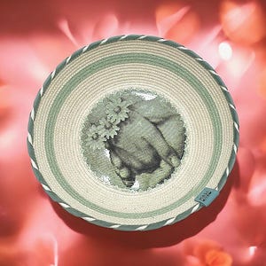 Handmade rope bowl-Decorative rope bowl-Valentine&#39;s day gift-Handmade Valentine&#39;s Day themed Rope Bowl-Table centerpiece-Entry way tray