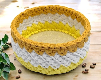 Handmade crochet basket with epoxy bottom-Small size crochet basket