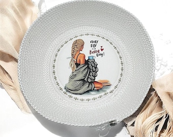 Decorative handmade rope bowl/basket with design