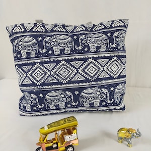 Sac élégant avec anse cousu main motif éléphant