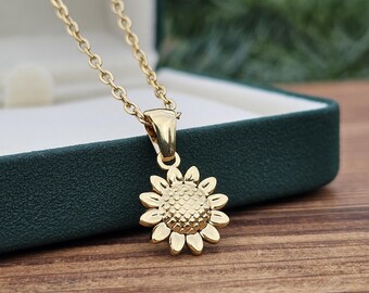 Collar con colgante de girasol dorado: joyería de acero inoxidable resistente al agua