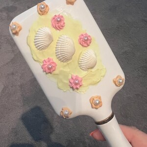 hair brush