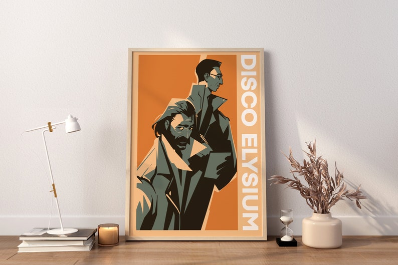 Puede incluir: Un p&oacute;ster con un dise&ntilde;o retro que presenta a dos hombres con abrigos. El fondo es naranja y el texto dice "DISCO ELYSIUM".