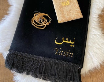 Personalized Velvet Prayer Mat, Prayer Rug Tasbeeh Quran Gift Set, Ramadan Mubarak, Turkish Rug, Islamic Gift, Eid Gift, Muslim Wedding Gift