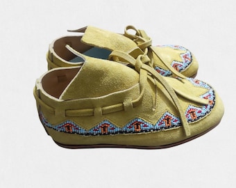 Mocasines vintage Minnetonka de ante con cuentas: mocasines clásicos de cuero unisex