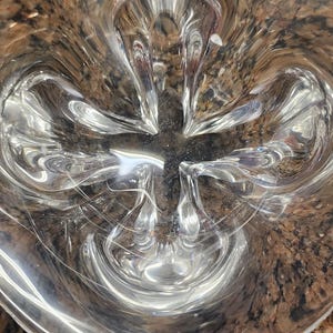 Pinched bowl