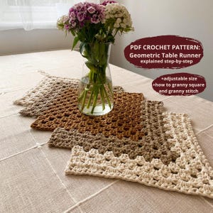 CROCHET PATTERN: Geometric Table Runner | Granny square | Adjustable Size | Instant Download PDF | Video | Beginner Friendly |