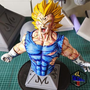 MAJIN VEGETA 2D BUST