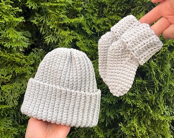 Gehäkelte Mütze und Socke Baby Set / Babymütze gehäkelt / Baby Booties / Cotton Matching Set