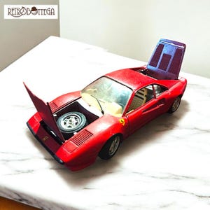 Bburago FERRARI GTO scale 1:24 year 1984