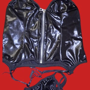 Latex Korsett mit String