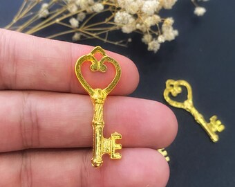 Gold Plated Key Charms, Key Pendant, Necklace and Braceled Findings, Key of Heart, Gold Tiny Key, Earrings Pendant, Valentine’s Day Gift