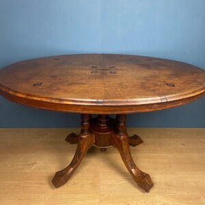 Victorian Burr Walnut Loo Table