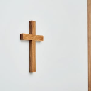 Hermosa cruz de pared grande de madera de roble de 24 x 15 pulgadas