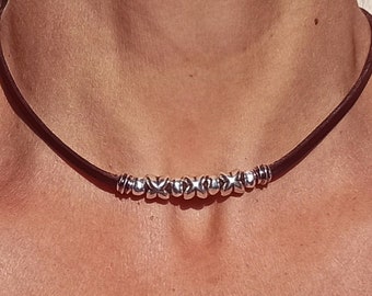 Leder Choker für Frauen, Silberkette für Frauen, Silber Perlen Halskette, Silber Perlen Choker, Boho Choker, Boho Halskette, Endia