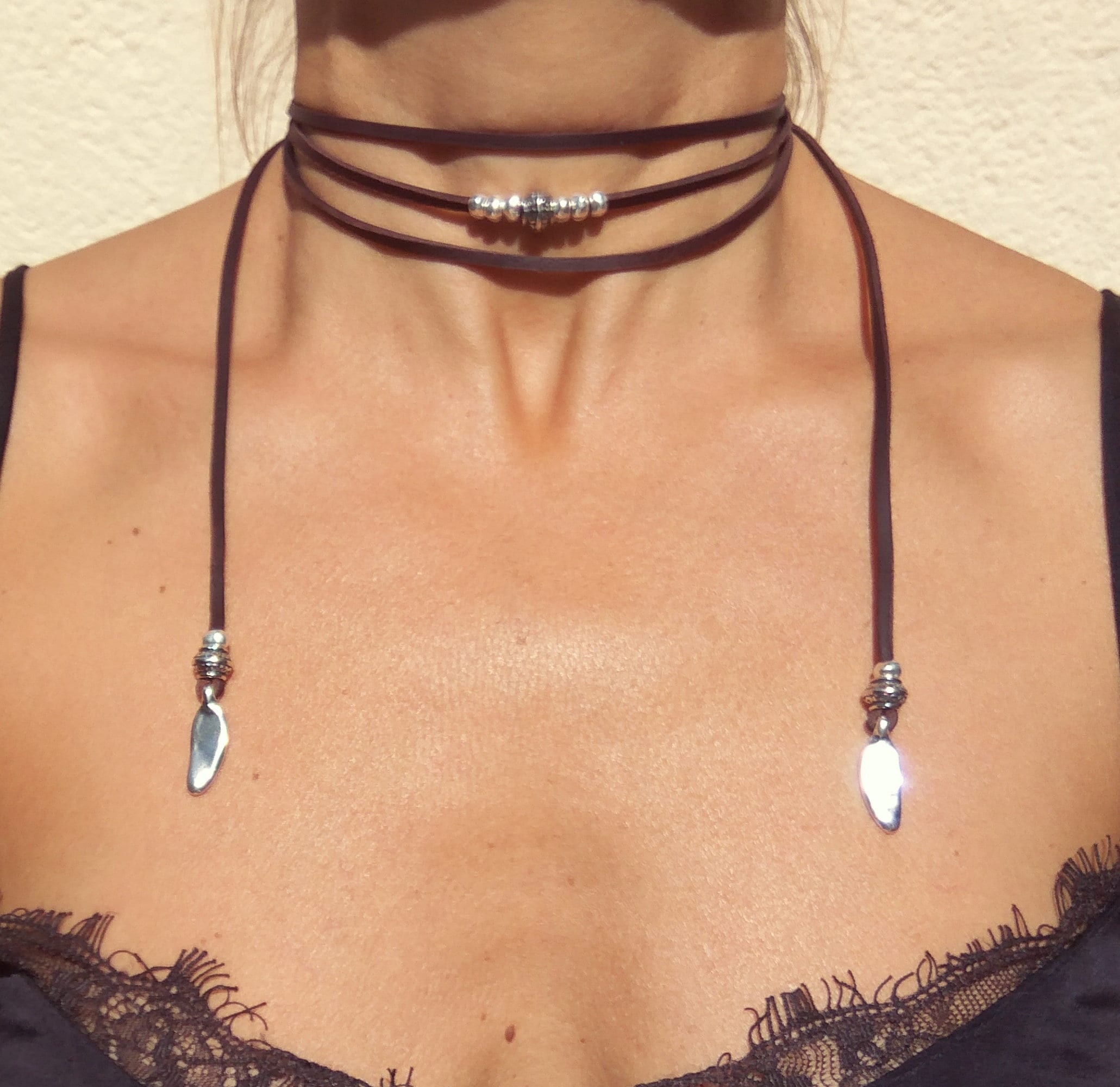 Collana girocollo, collana girocollo in pelle scamosciata, collana