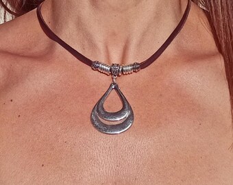 Silver Ring Pendant Necklace for Women, Zamak Necklace, Leather Necklace, Silver Necklace, Boho Necklace, Bohemian Necklace, Boho Jewelry