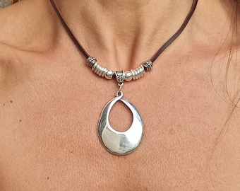 Silver Ring Pendant Necklace for Women, Statement Necklace, Leather Necklace, Silver Beaded Necklace, Boho Necklace, Bohemian Necklace