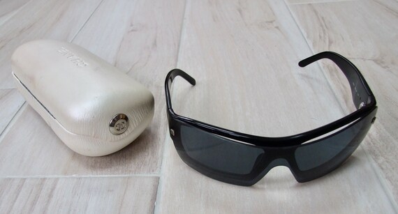 Buy Rare Vintage CHANEL Sunglasses Mod. 5092 C. 501/87 125  display picture 1