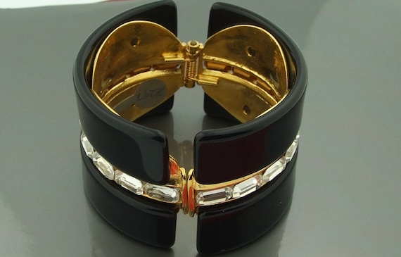 Vintage Art Deco Black Acrylic Wide Cuff Bangle Hinge Opening