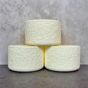 The Baroque Collection - Crème - Silicone Tumbler Boot 20-40oz