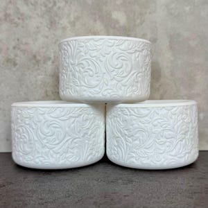 The Baroque Collection - Blanc - Silicone Tumbler Boot 20-40oz