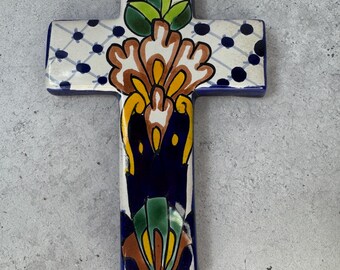 Vintage 2004 Talavera Mexican Pottery Hand Painted Cross wall art