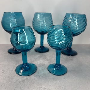 Vintage set of 5 Handblown blue swirl wine shot glasses MCM goblets