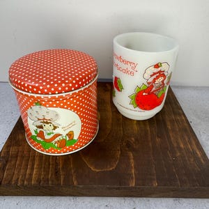 Vintage 1980 Strawberry shortcake milk glass mug & Metal Tin Can canister