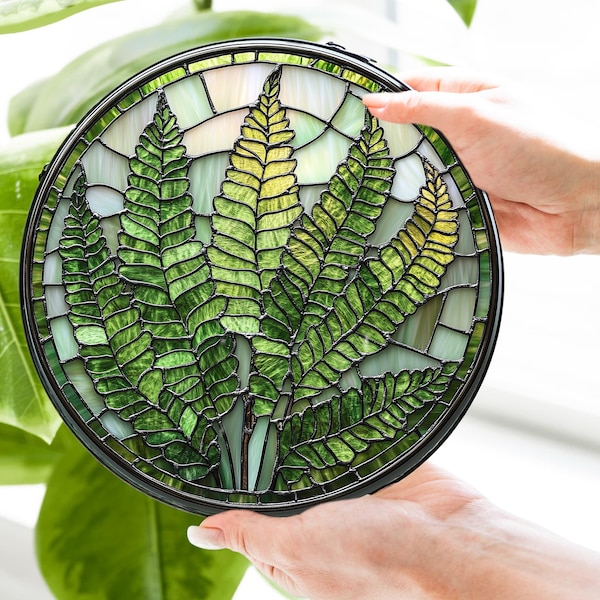 Stained Glass Fern Panel, Plant Light Catcher Decor, Round Botanical Suncatcher, Glass Fern Leaf Ornament, Plant Lover Gift, Window Decor