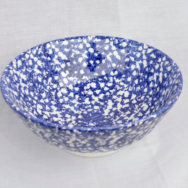 Beautiful Italian Porcelain Blue&White Spongeware Round Bowl Made In Italy Ceramic. Circa 1980s.