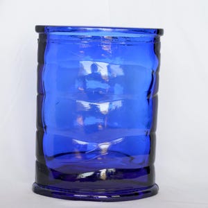 Retro Art Blue Glass Cobalt, Heavy Vase to hold Flower, Vintage  Art Deco Blue ribbed Vase, Home Display Glass, Table Side, Centre Piece,