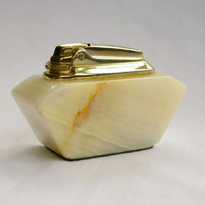 Onyx Table Lighters