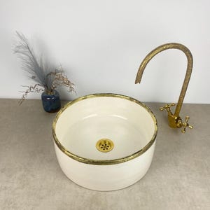 Moroccan Bathroom Vessel sink Brushed Solid Brass Rimmed-wash Basin with Mid-Century Modern-Artisanal Farmhouse basin
