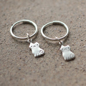 Silver mini Cat Earring