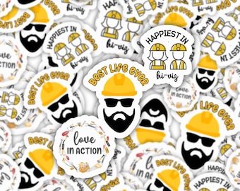 Puede incluir: Una colección de pegatinas coloridas con varios diseños, incluyendo un trabajador de la construcción con barba y gafas de sol, un corazón con el texto "love in action", y una pareja de trabajadores de la construcción con el texto "Happiest in hi-vig".