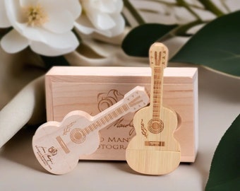 Aangepaste logo houten gitaar USB gepersonaliseerd huwelijkscadeau - 16GB-64GB gegraveerde Pendrive, perfect cadeau met muziekthema #28