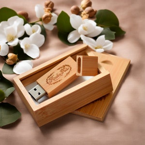 Individuell gravierter Holz USB Stick in Nussbaum/Ahorn Box Ideal für Hochzeiten, Jubiläen, Fotografie und Logos. Erhältlich in 8GB-128GB 20 Bild 1