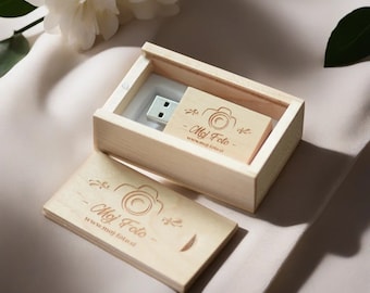 Custom Engraved Wooden USB Drive in Walnut/Maple Box (8GB-64GB)