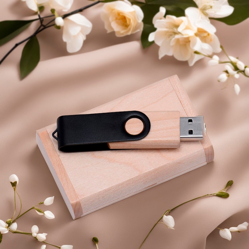 Individuell gravierte, drehbare USB Flip BOX aus Holz Ideal für Hochzeiten, Jubiläen, Fotografie und Logos. Verfügbar in 8GB 64GB 5 #7 black usb+box